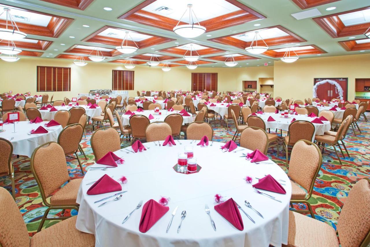 Holiday Inn Midland By Ihg Exteriér fotografie