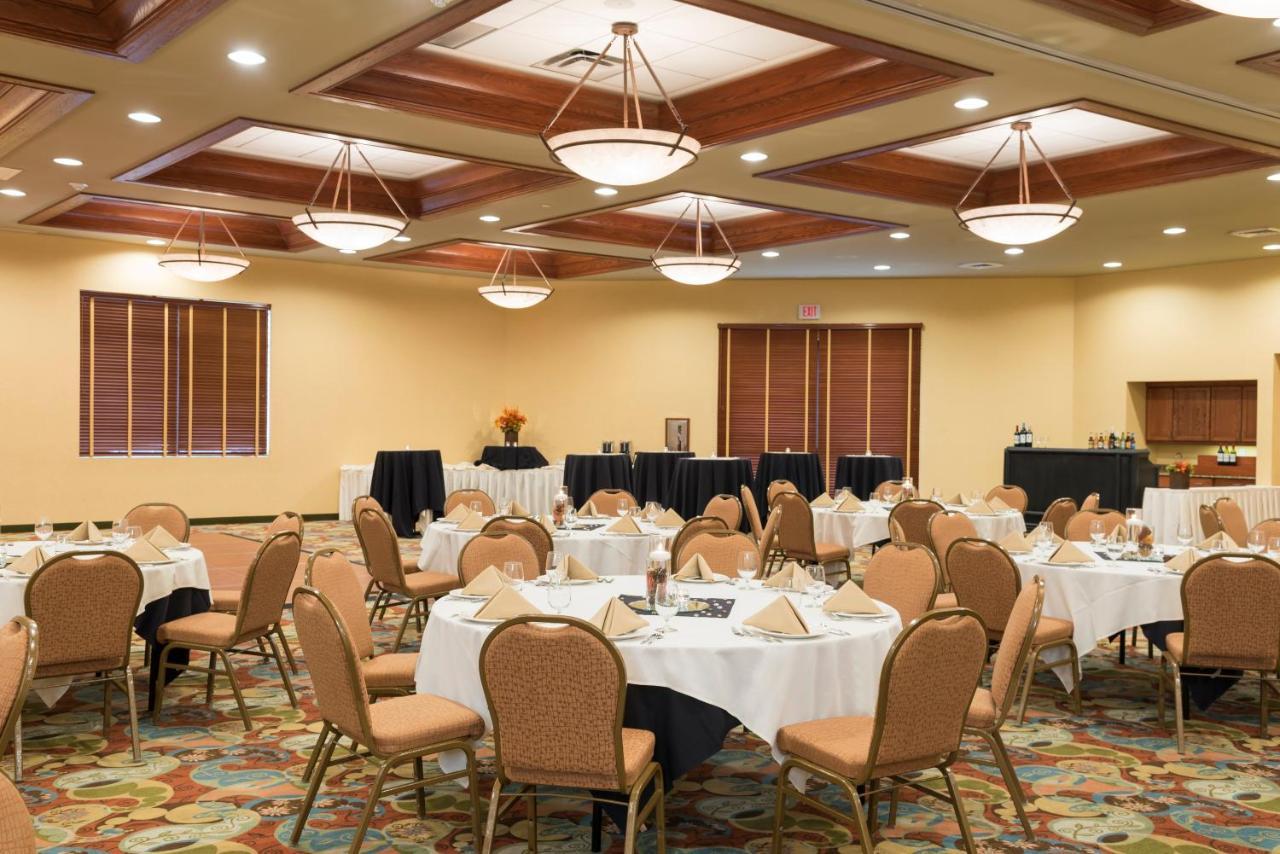 Holiday Inn Midland By Ihg Exteriér fotografie